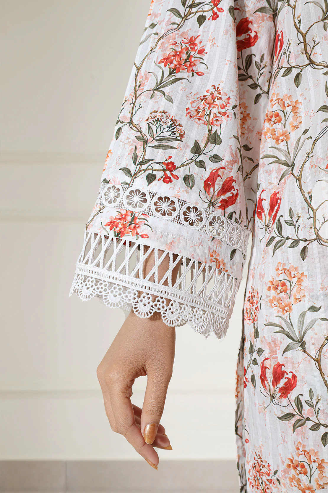 Unstitched Printed Lawn 2 Piece (Shirt/Trouser) - Image 7