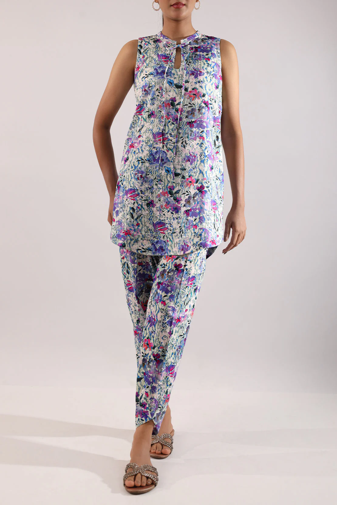 Unstitched Printed Lawn 2 Piece (Shirt/Trouser) - Image 3