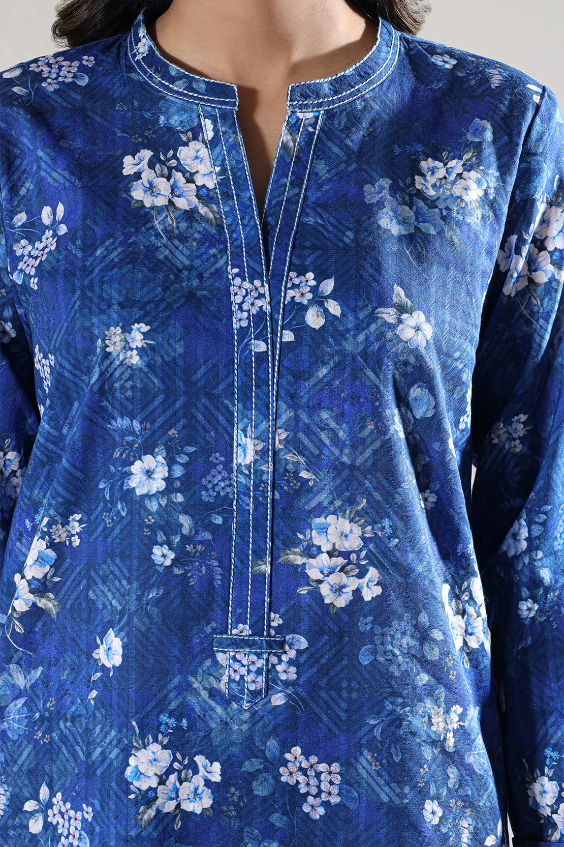 Unstitched Printed Lawn 2 Piece (Shirt/Trouser) - Image 5