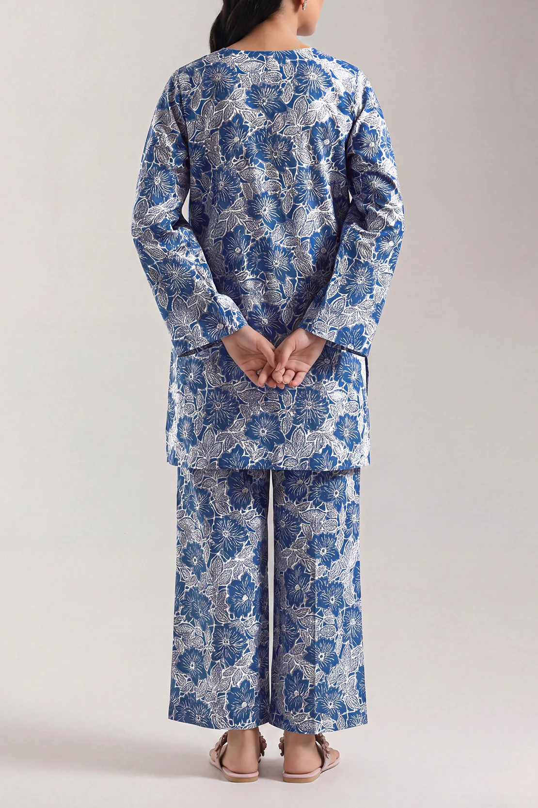 Unstitched Printed Lawn 2 Piece (Shirt/Trouser) - Image 3