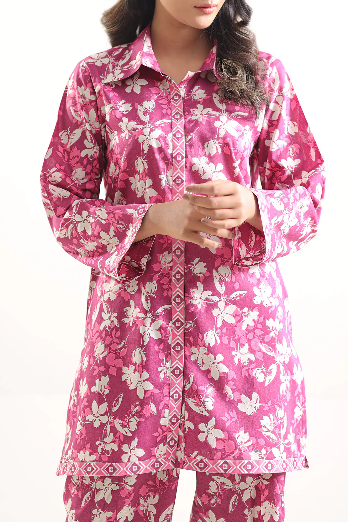 Unstitched Printed Lawn 2 Piece (Shirt/Trouser) - Image 4