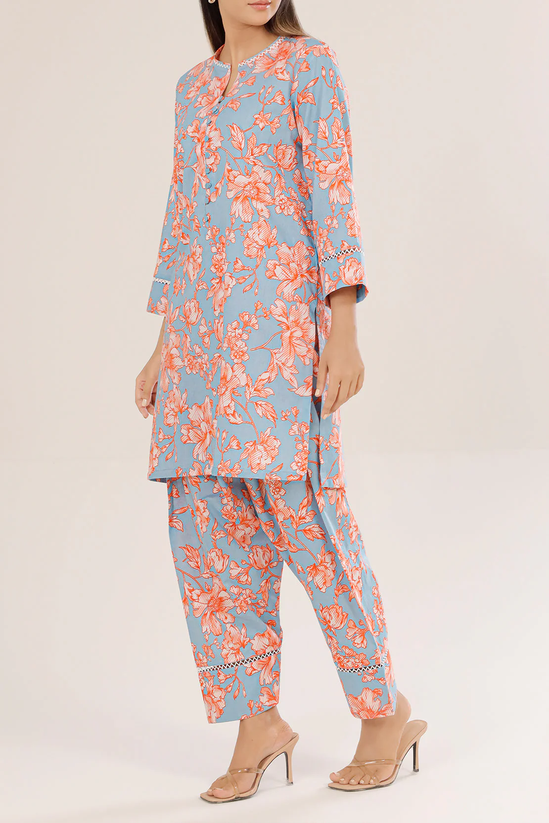 Unstitched Printed Lawn 2 Piece (Shirt/Trouser) - Image 3