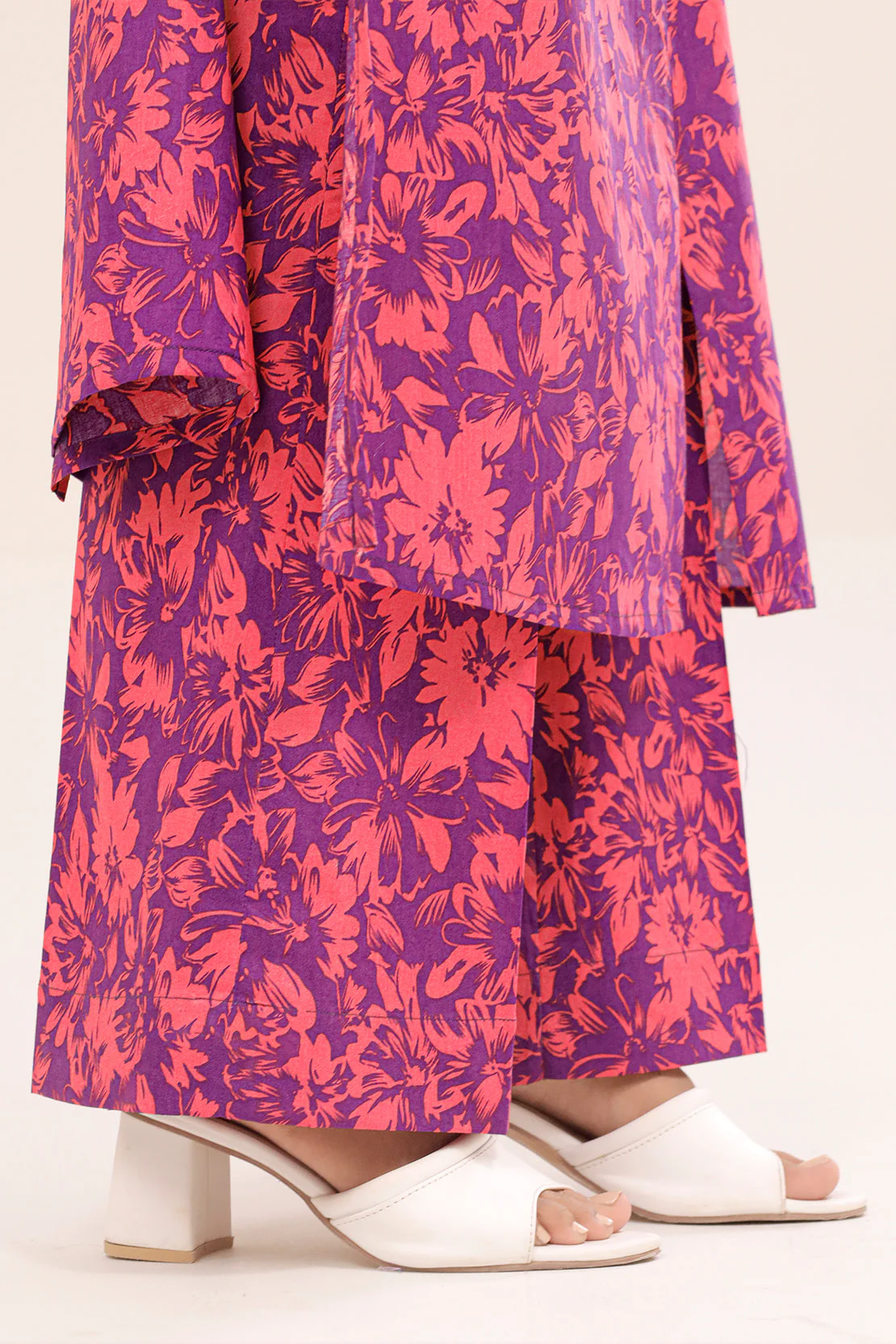 Unstitched Printed Lawn 2 Piece (Shirt/Trouser) - Image 6