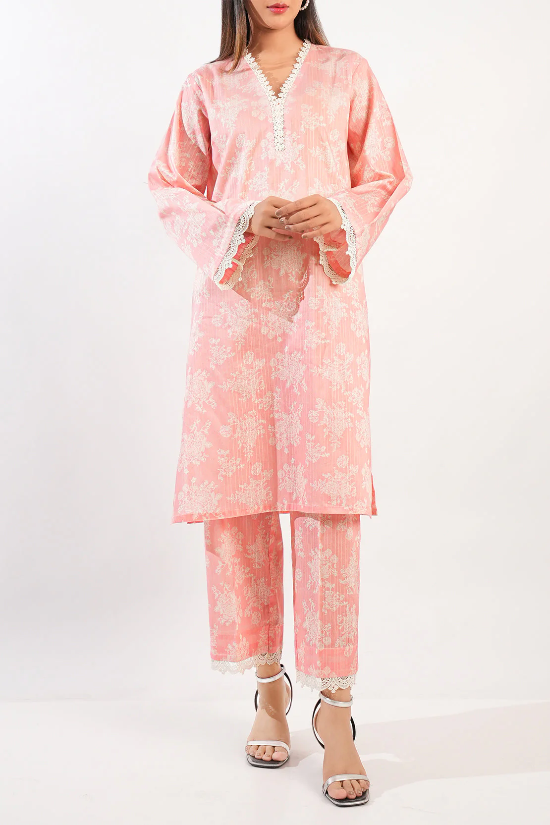 Unstitched Printed Lawn 2 Piece (Shirt/Trouser)