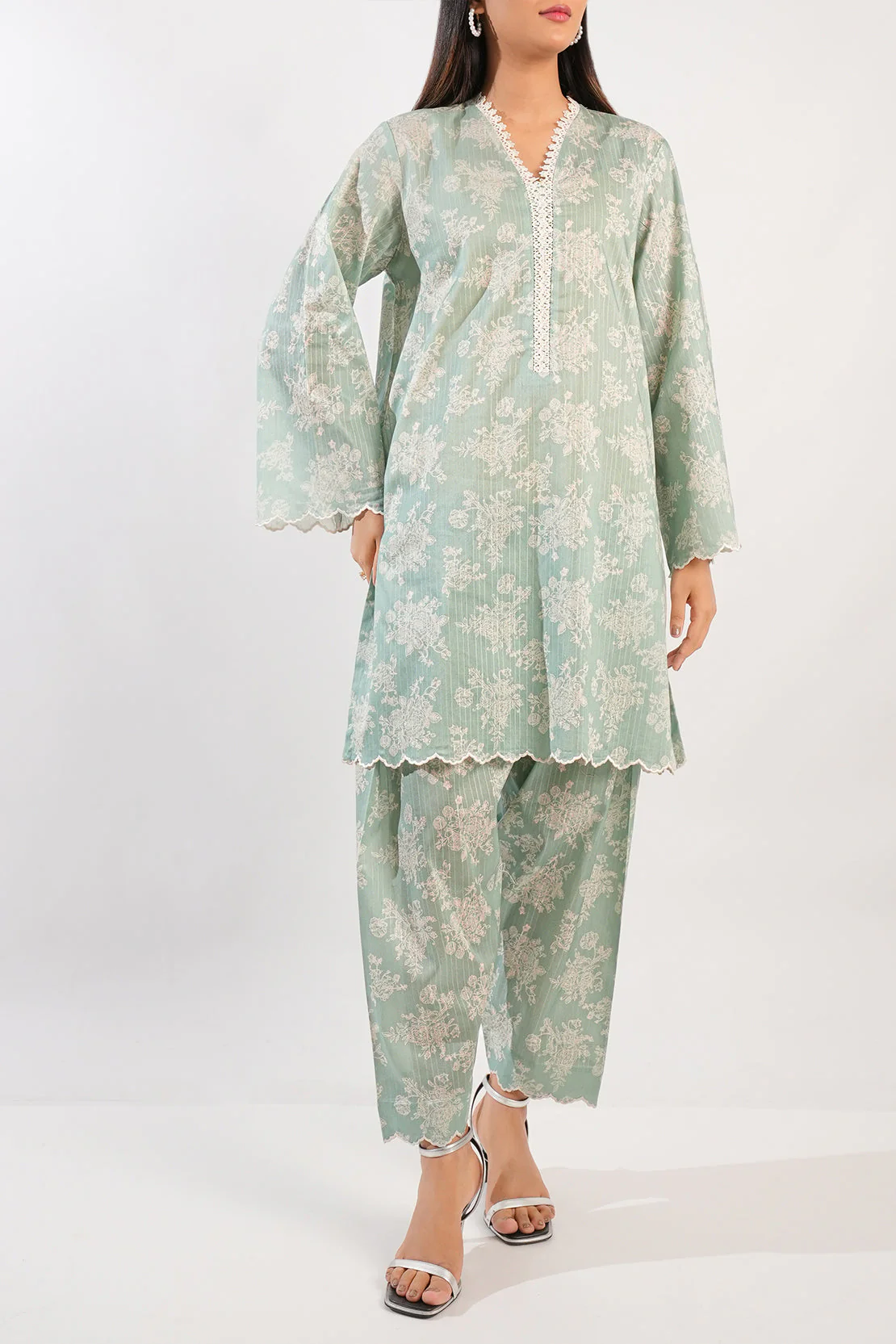 Unstitched Printed Lawn 2 Piece (Shirt/Trouser) - Image 2