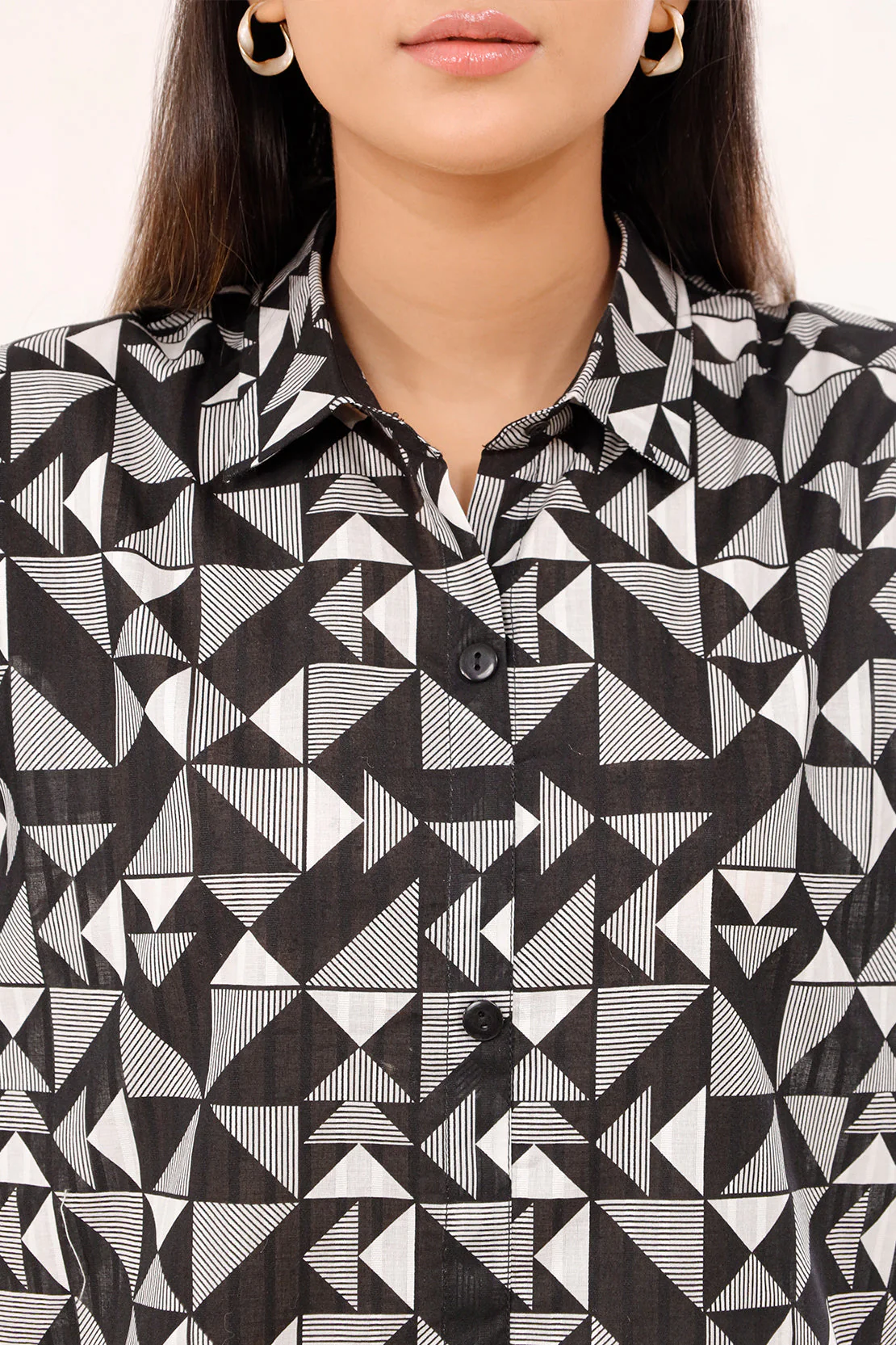 Unstitched Printed Lawn 2 Piece (Shirt/Trouser) - Image 5