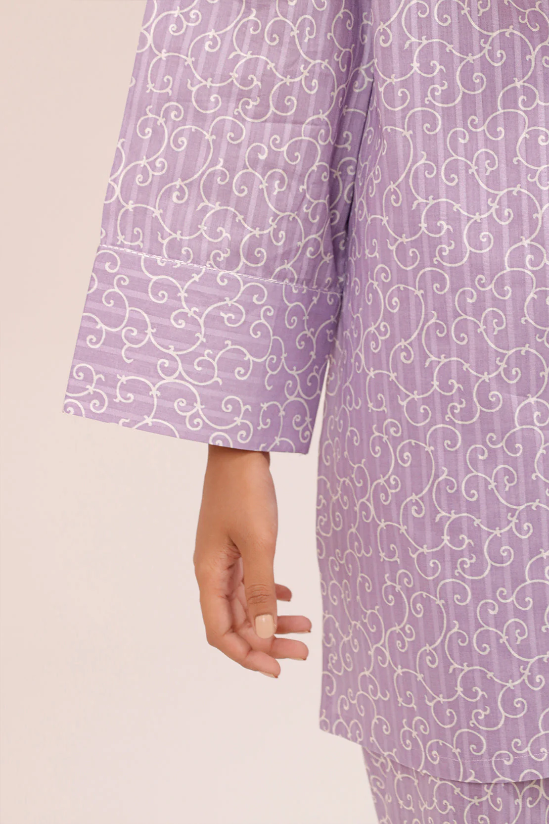 Unstitched Printed Lawn 2 Piece (Shirt/Trouser) - Image 4