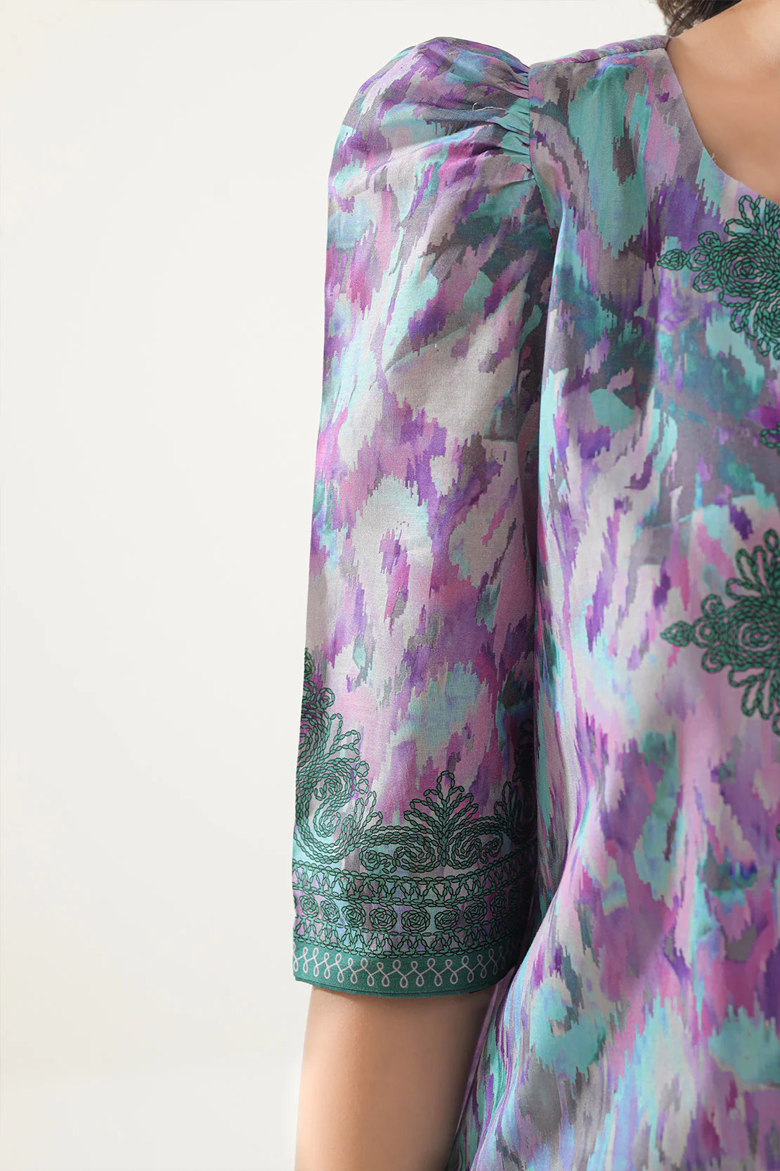 Unstitched Printed Lawn 2 Piece (Shirt/Trouser) - Image 4