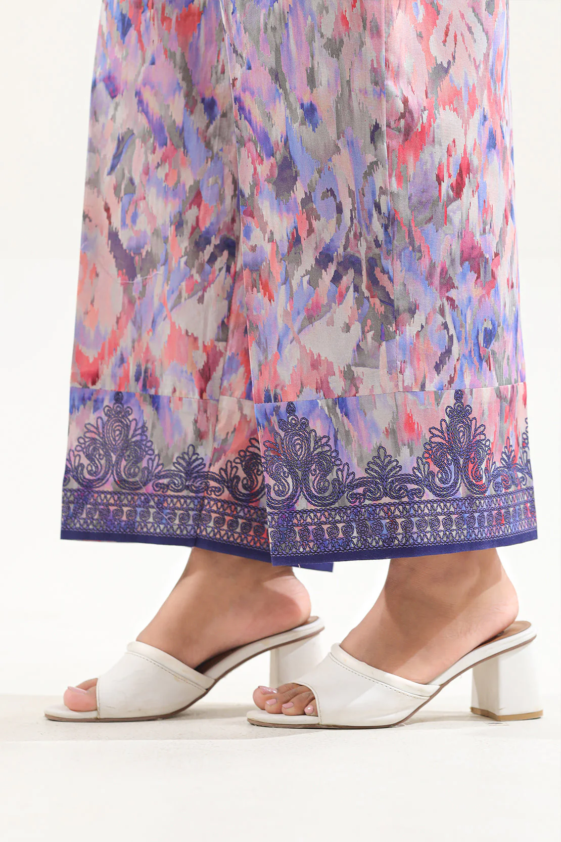 Unstitched Printed Lawn 2 Piece (Shirt/Trouser) - Image 7