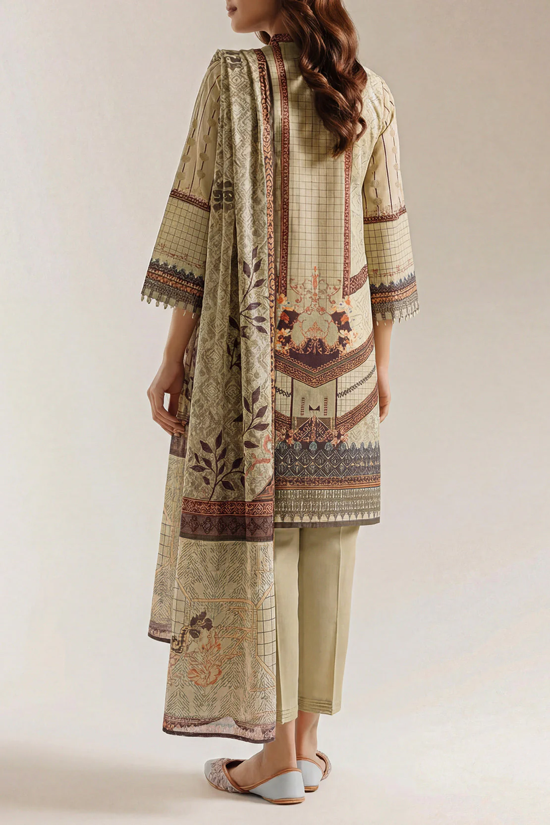 Unstitched Printed Lawn 2 Piece (Shirt/Trouser) - Image 3