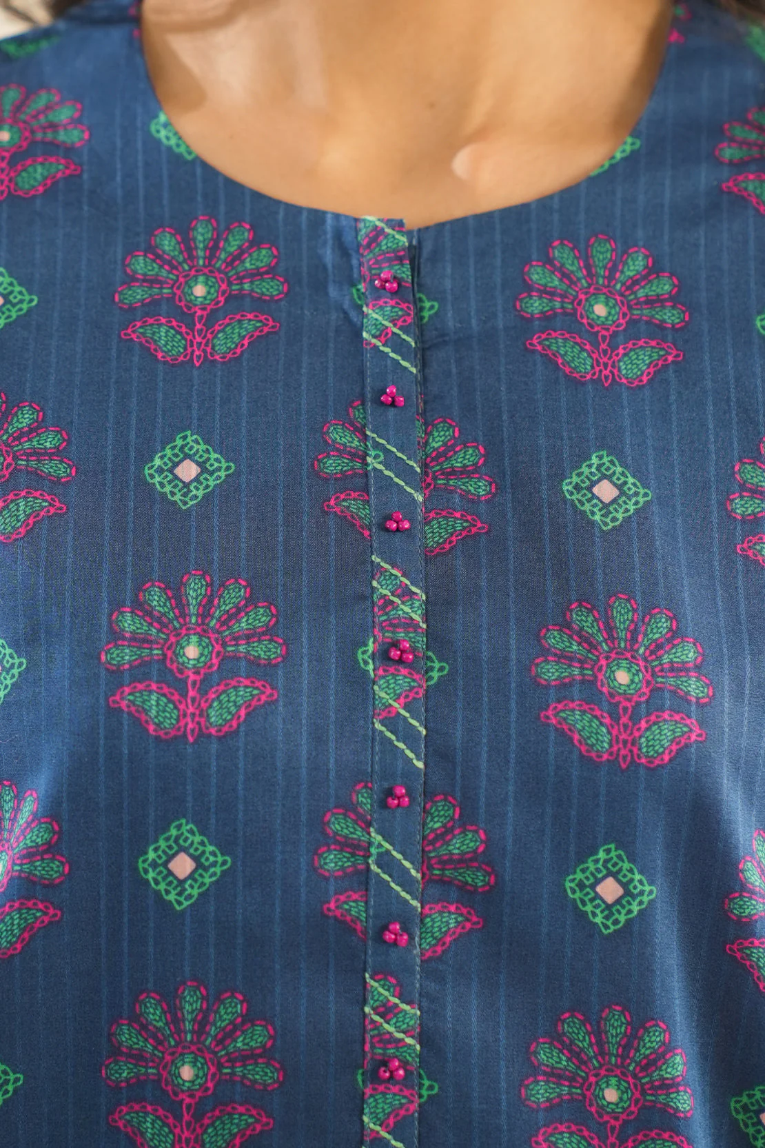 Unstitched Printed Lawn 2 Piece (Shirt/Trouser) - Image 6