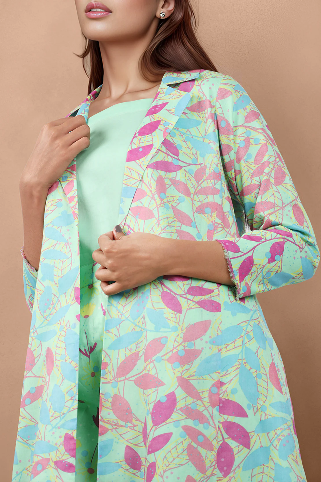 Unstitched Printed Lawn 2 Piece (Shirt/Trouser) - Image 3