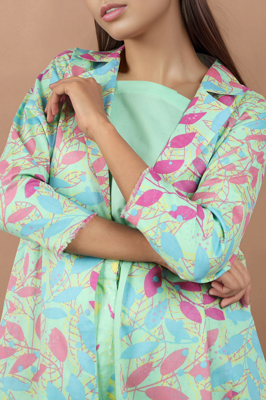 Unstitched Printed Lawn 2 Piece (Shirt/Trouser) - Image 4