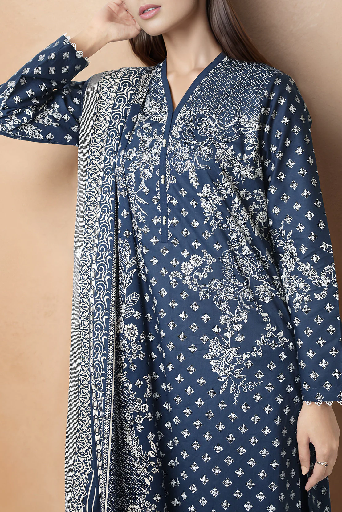 Unstitched Printed Lawn 2 Piece (Shirt/Trouser) - Image 4