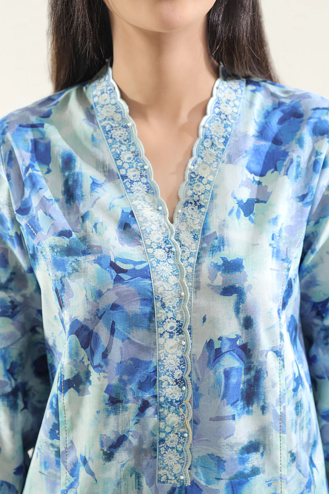 Unstitched Printed Lawn 2 Piece (Shirt/Trouser) - Image 4