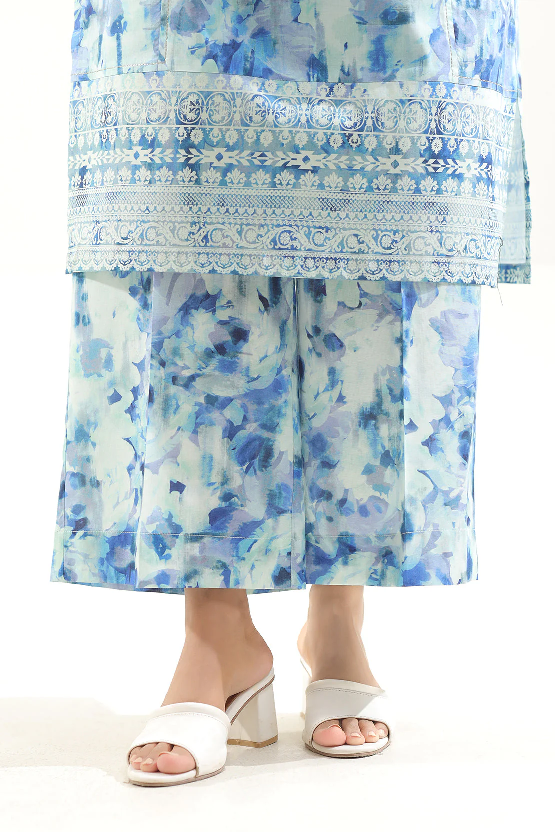Unstitched Printed Lawn 2 Piece (Shirt/Trouser) - Image 6