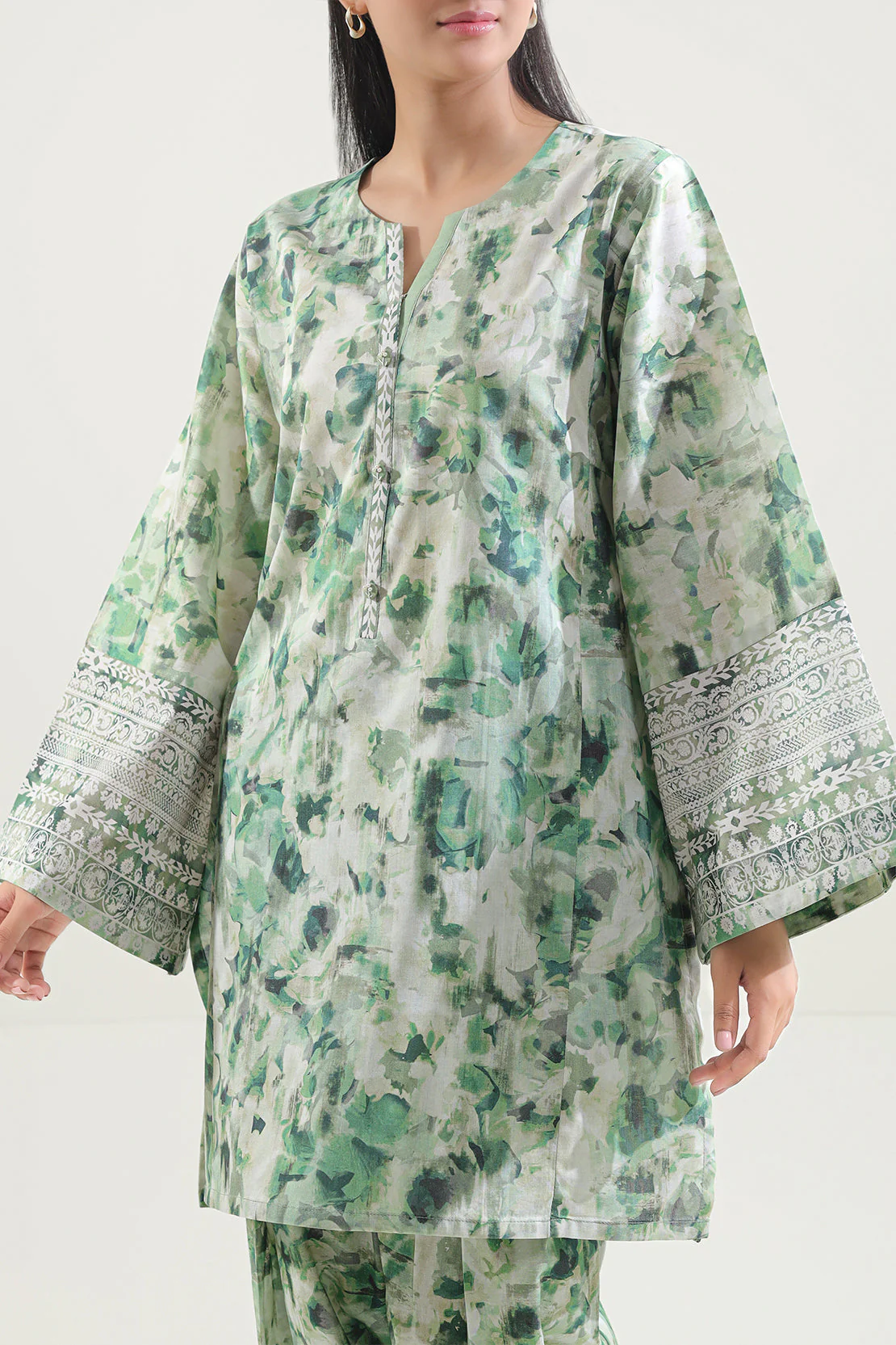 Unstitched Printed Lawn 2 Piece (Shirt/Trouser) - Image 3