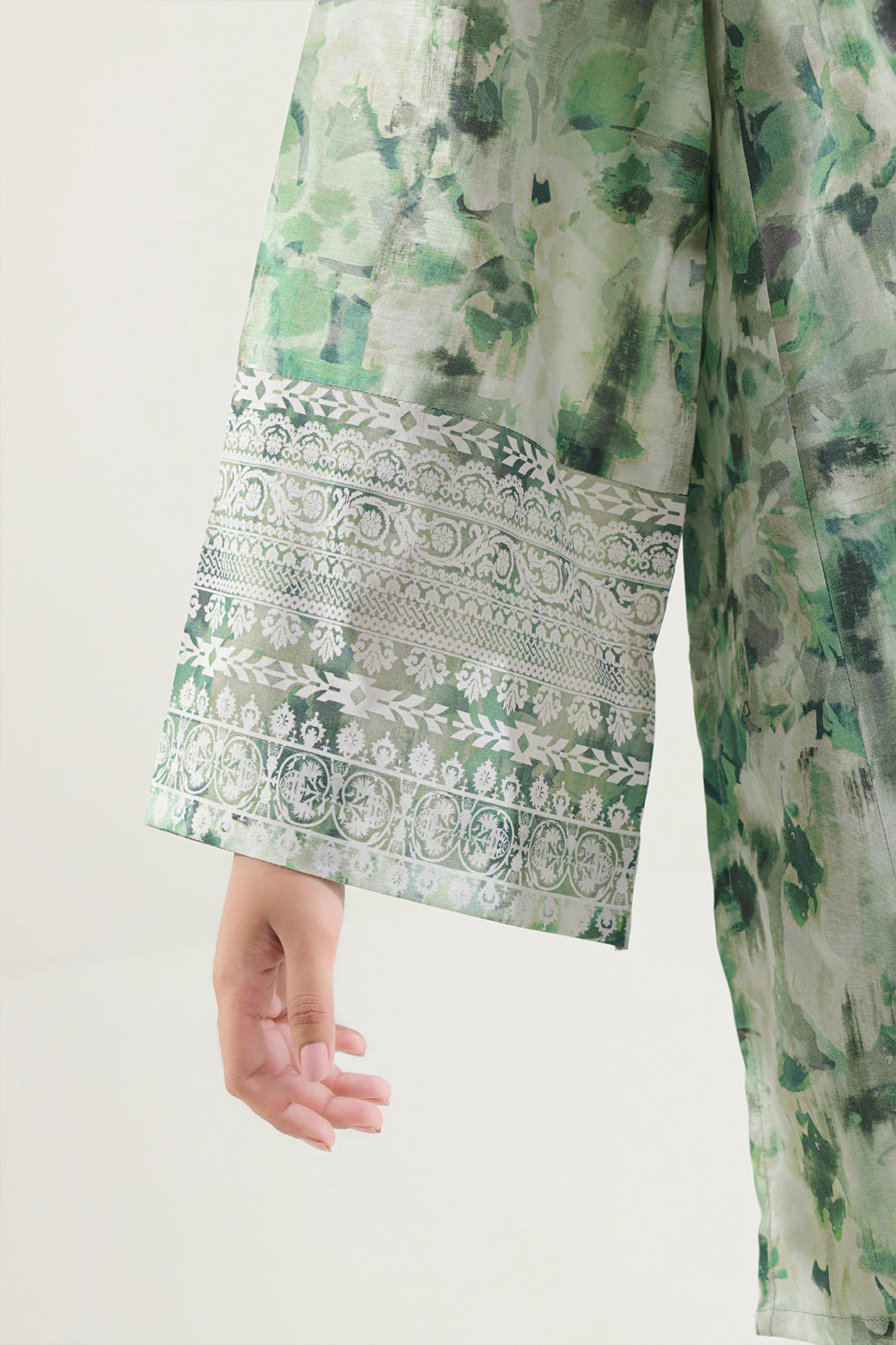Unstitched Printed Lawn 2 Piece (Shirt/Trouser) - Image 5