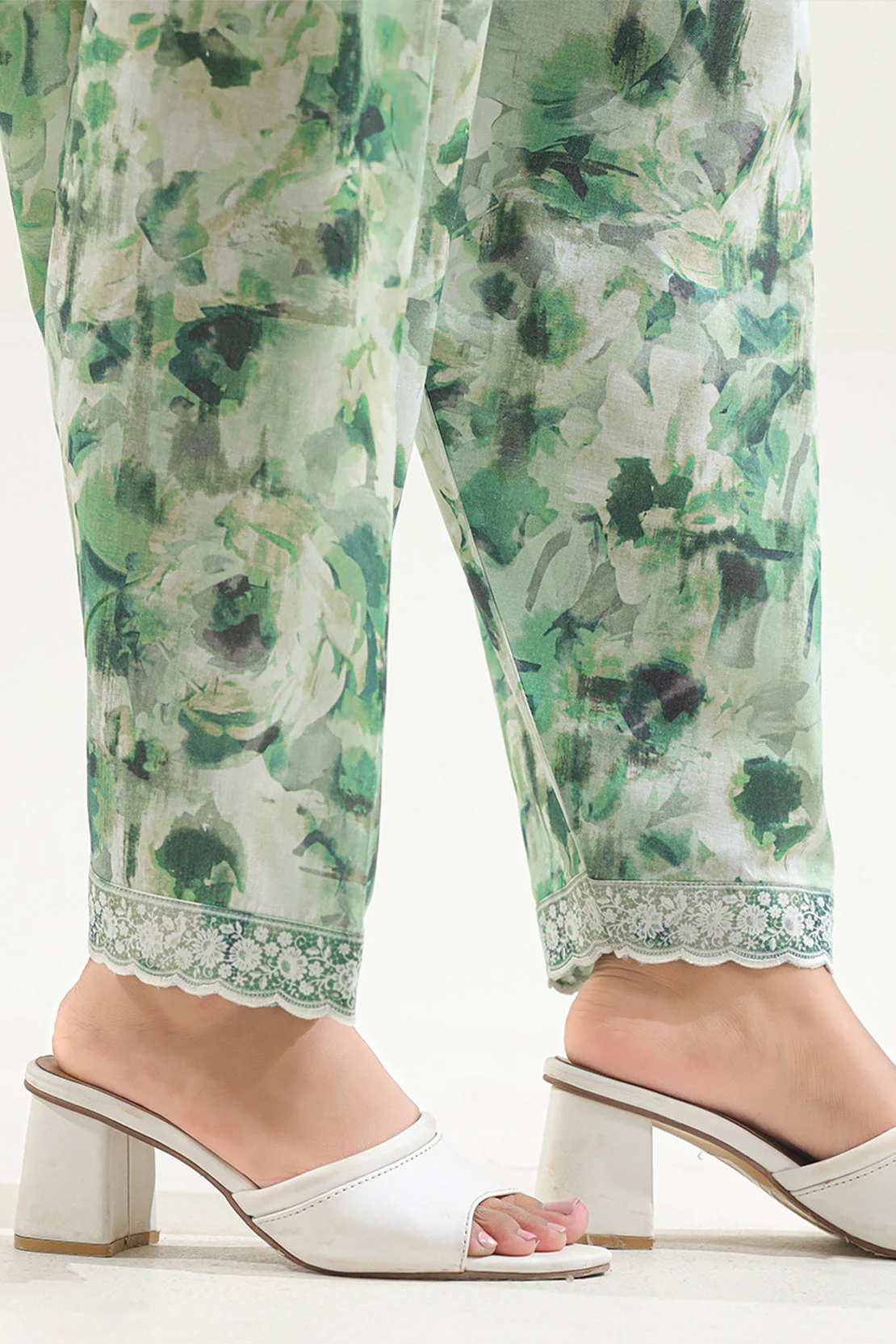 Unstitched Printed Lawn 2 Piece (Shirt/Trouser) - Image 6