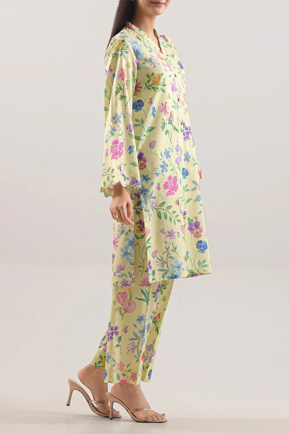 Unstitched Printed Lawn 2 Piece (Shirt/Trouser) - Image 2