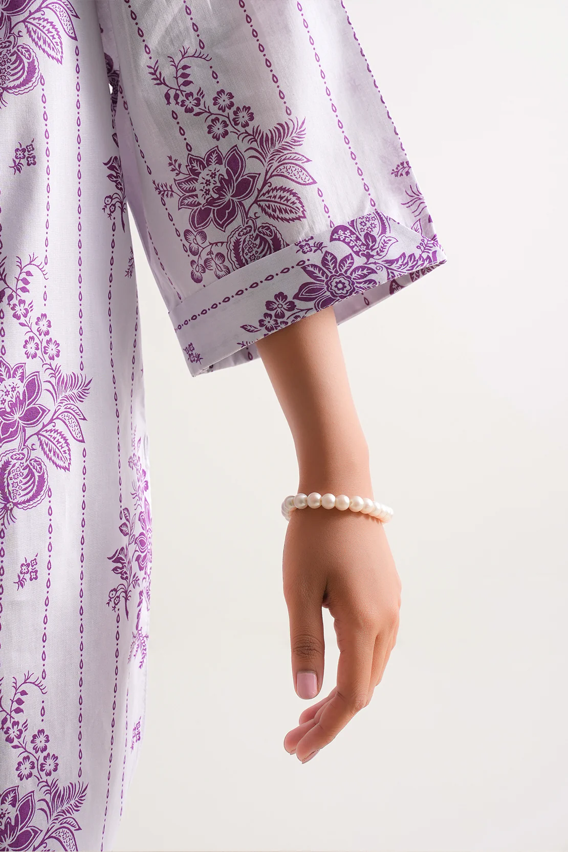 Unstitched Printed Lawn 2 Piece (Shirt/Trouser) - Image 6