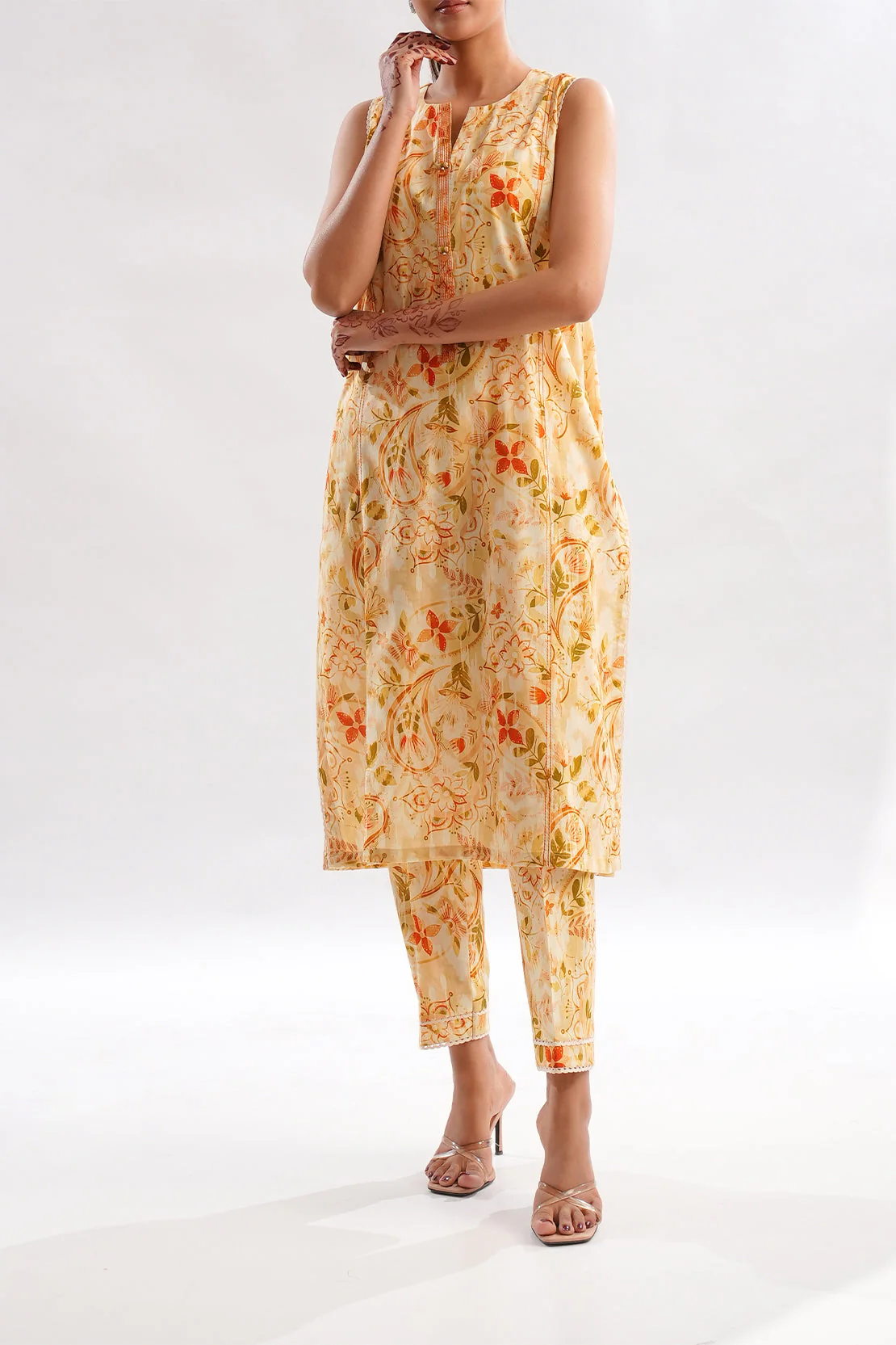 Unstitched Printed Lawn 2 Piece (Shirt/Trouser) - Image 2