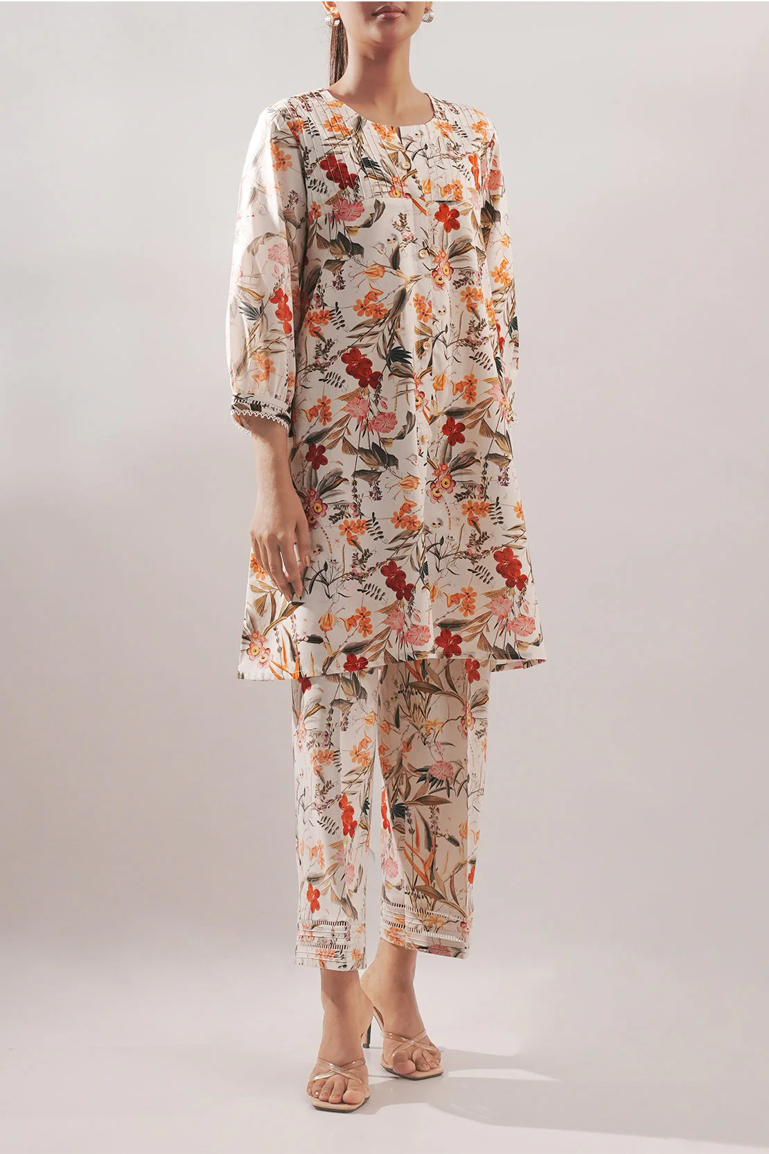 Unstitched Printed Lawn 2 Piece (Shirt/Trouser) - Image 4