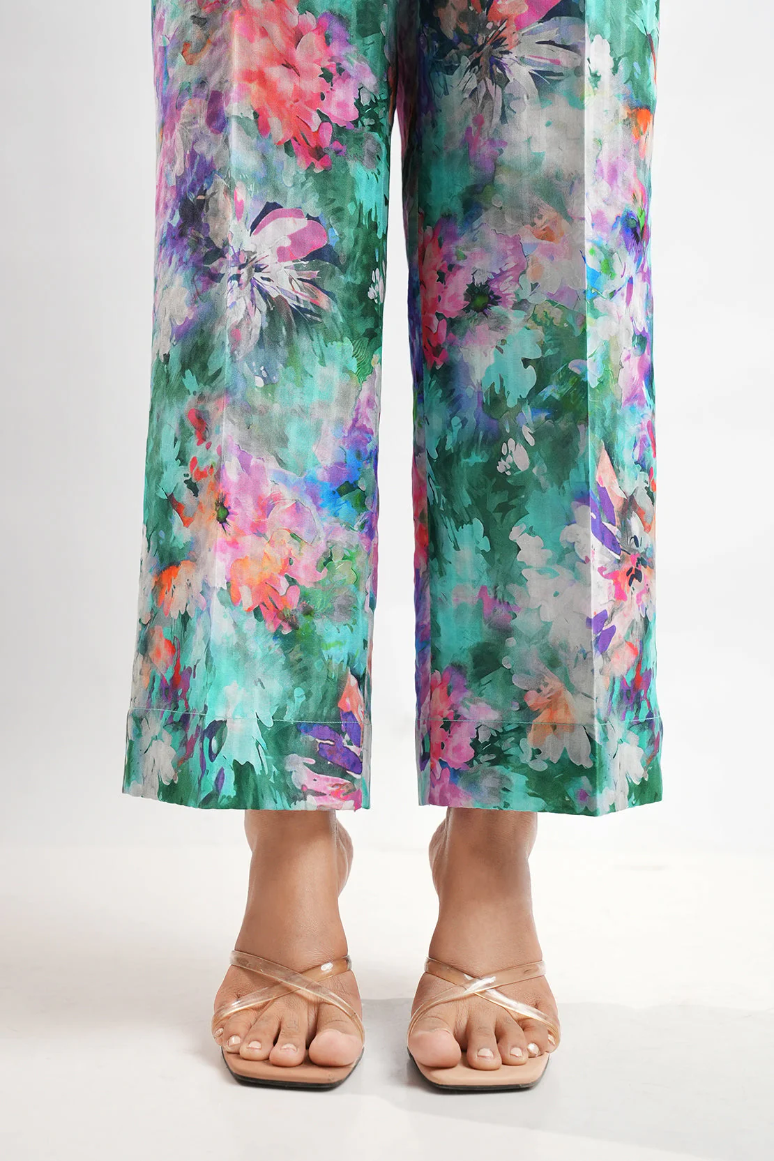 Unstitched Printed Lawn 2 Piece Shirt/Trouser - Image 9