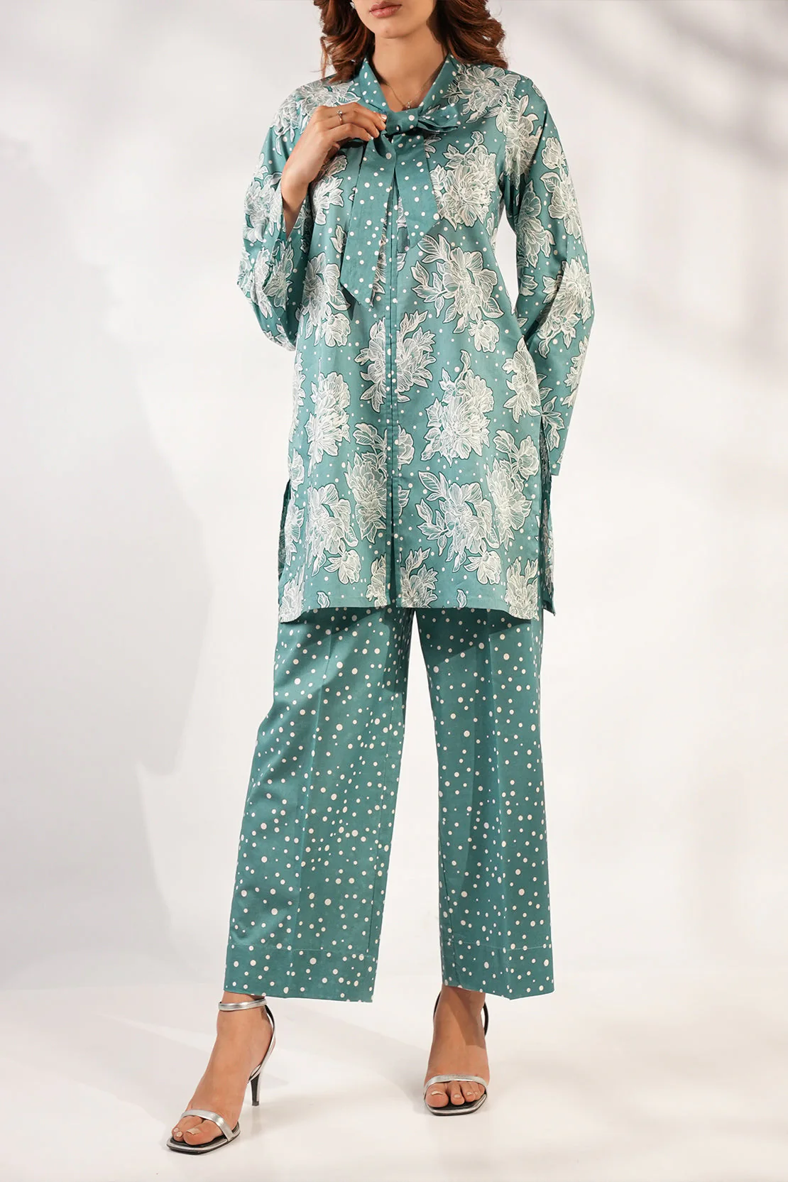 Unstitched Printed Lawn 2 Piece (Shirt/Trouser) - Image 2