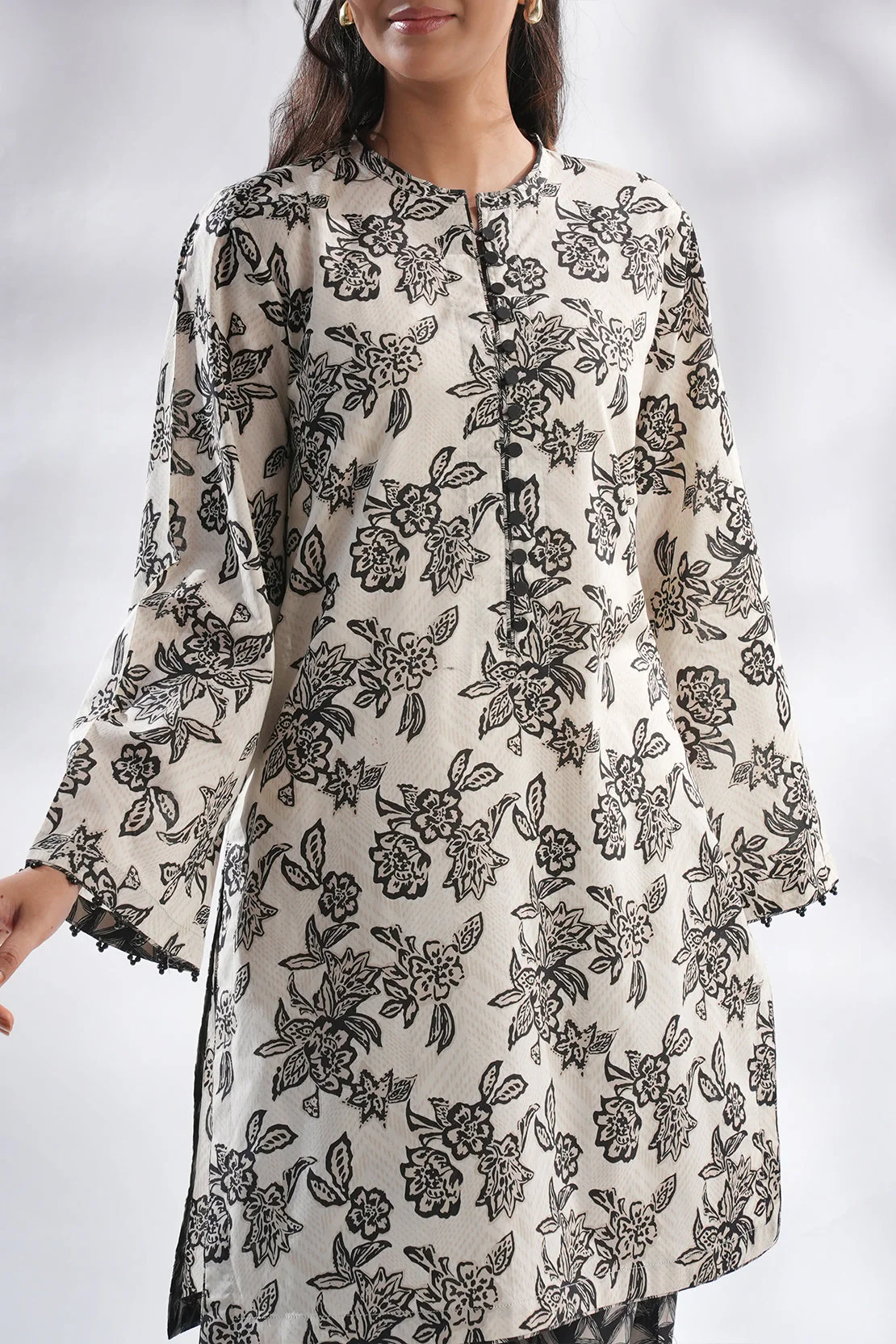 Unstitched Printed Lawn 2 Piece (Shirt/Trouser) - Image 6