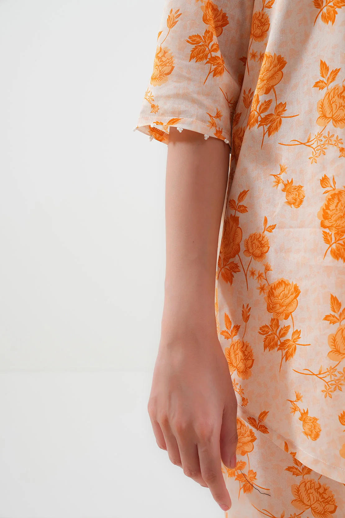 Unstitched Printed Lawn 2 Piece (Shirt/Trouser) - Image 5