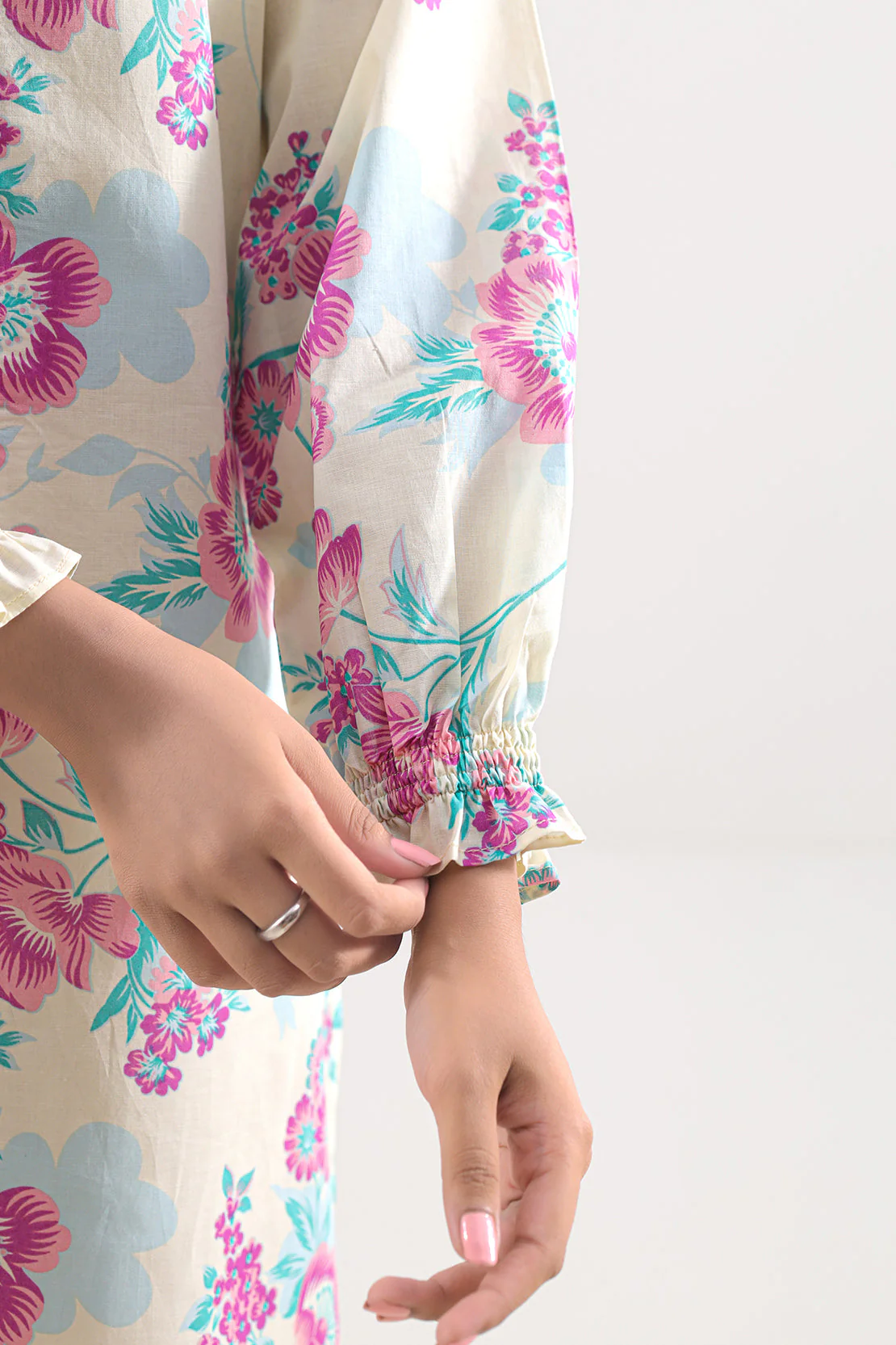 Unstitched Printed Lawn 2 Piece (Shirt/Trouser) - Image 6
