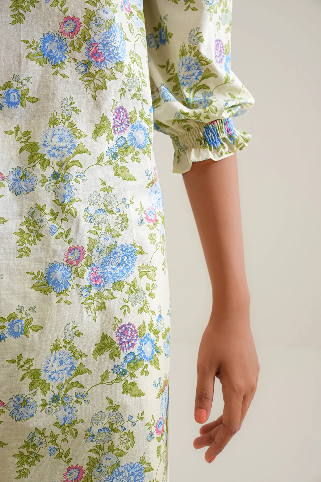 Unstitched Printed Lawn 2 Piece (Shirt/Trouser) - Image 4