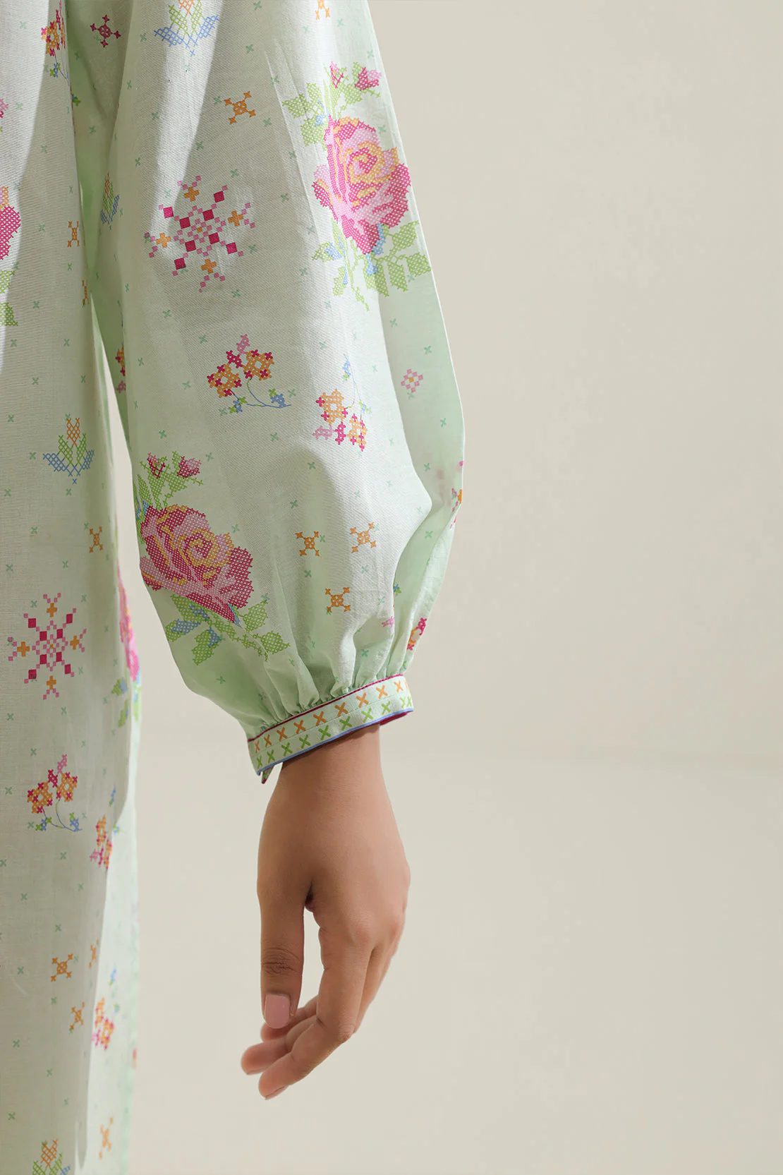 Unstitched Printed Lawn 2 Piece (Shirt/Trouser) - Image 6