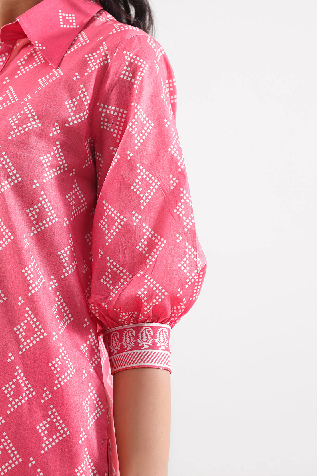 Unstitched Printed Lawn 2 Piece (Shirt/Trouser) - Image 6