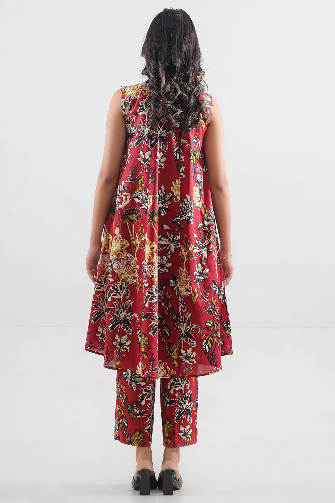 Unstitched Printed Lawn 2 Piece (Shirt/Trouser) - Image 6