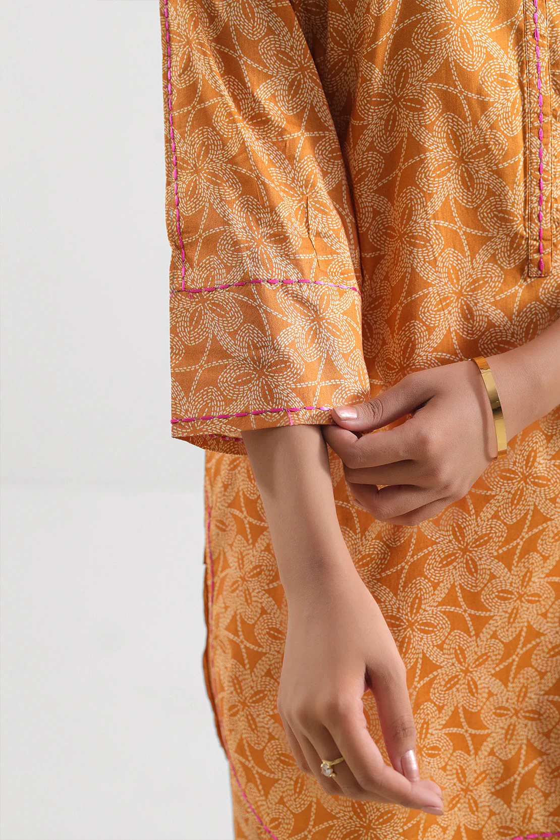 Unstitched Printed Lawn 2 Piece (Shirt/Trouser) - Image 4