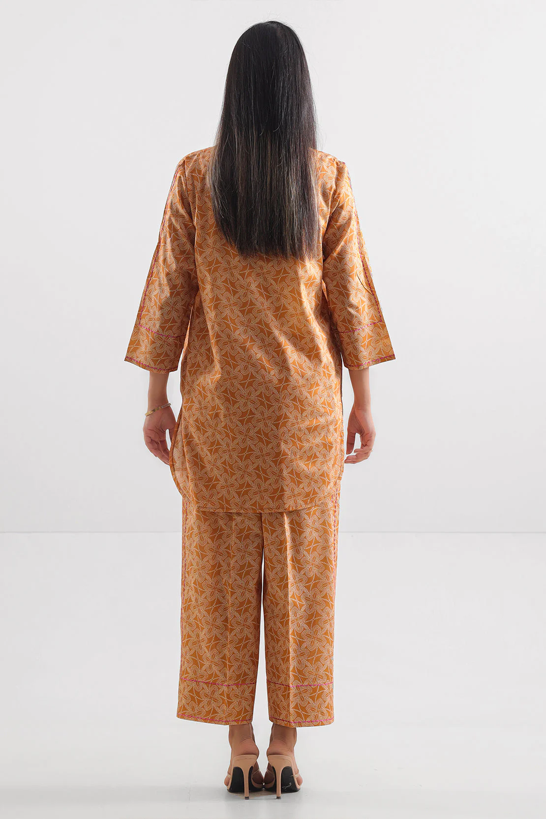 Unstitched Printed Lawn 2 Piece (Shirt/Trouser) - Image 6