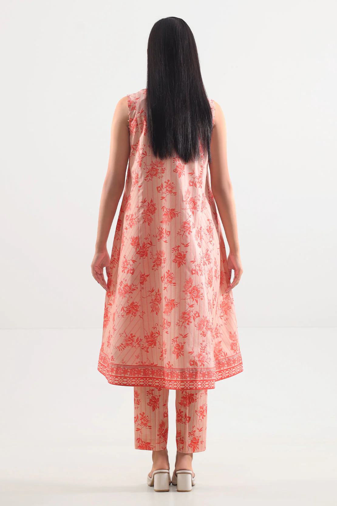 Unstitched Printed Lawn 2 Piece (Shirt/Trouser) - Image 4
