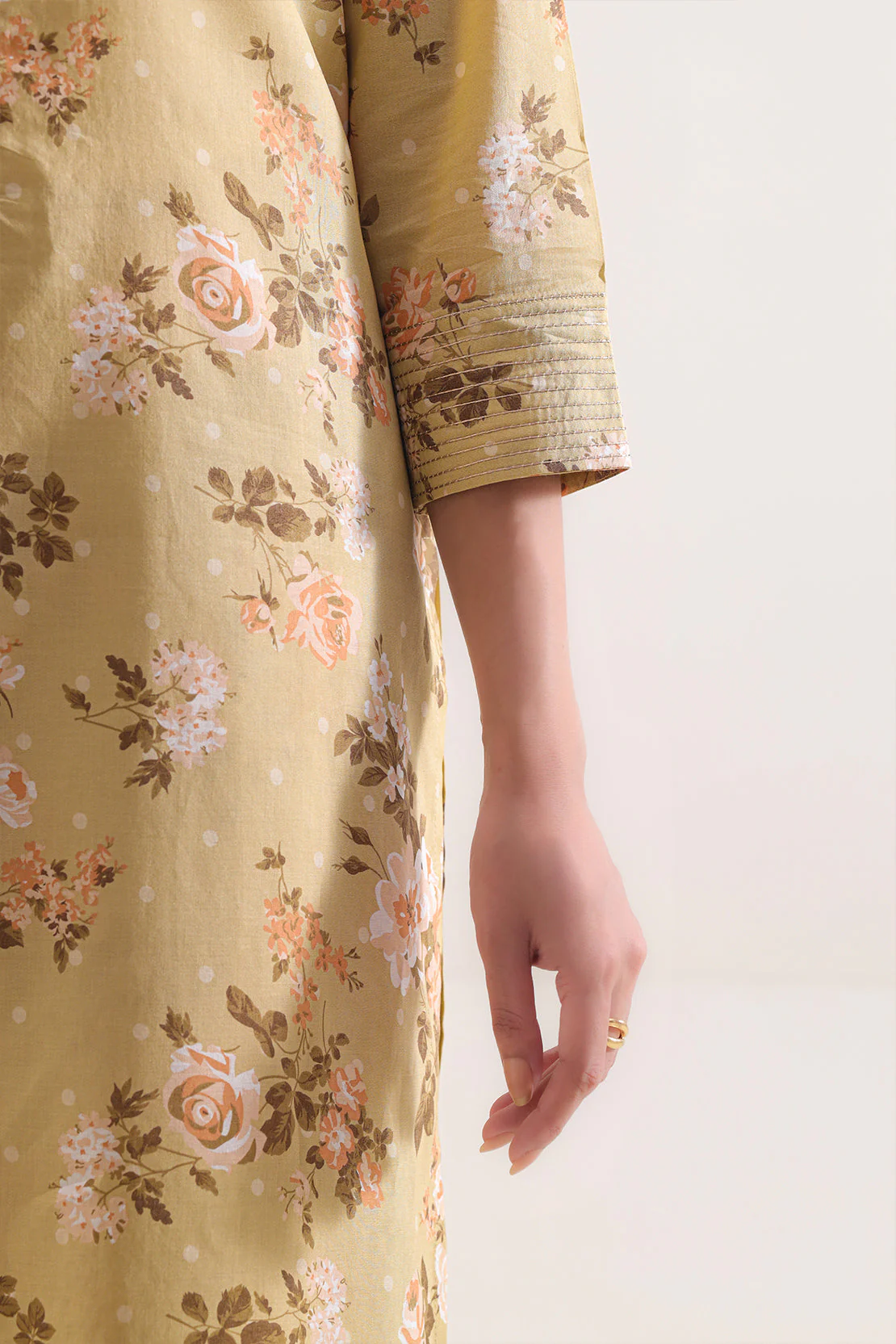 Unstitched Printed Lawn 2 Piece (Shirt/Trouser) - Image 5