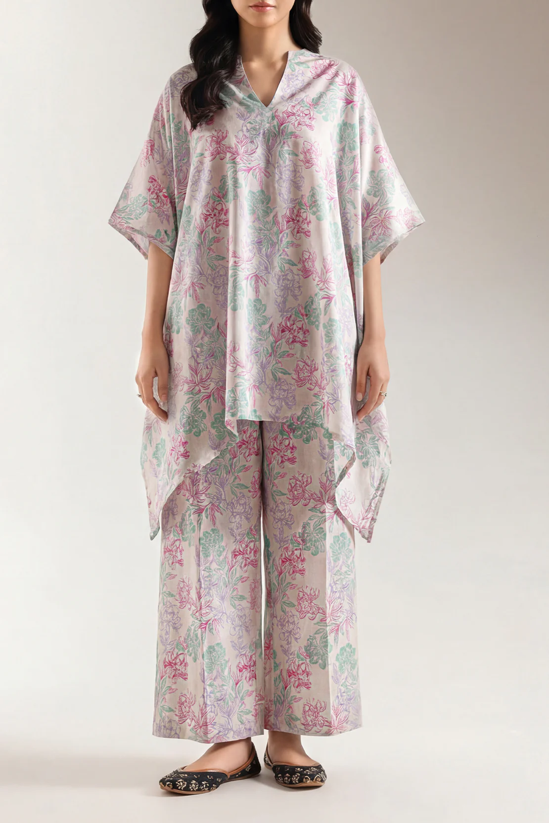 Unstitched Printed Lawn 2 Piece (Shirt/Trouser)