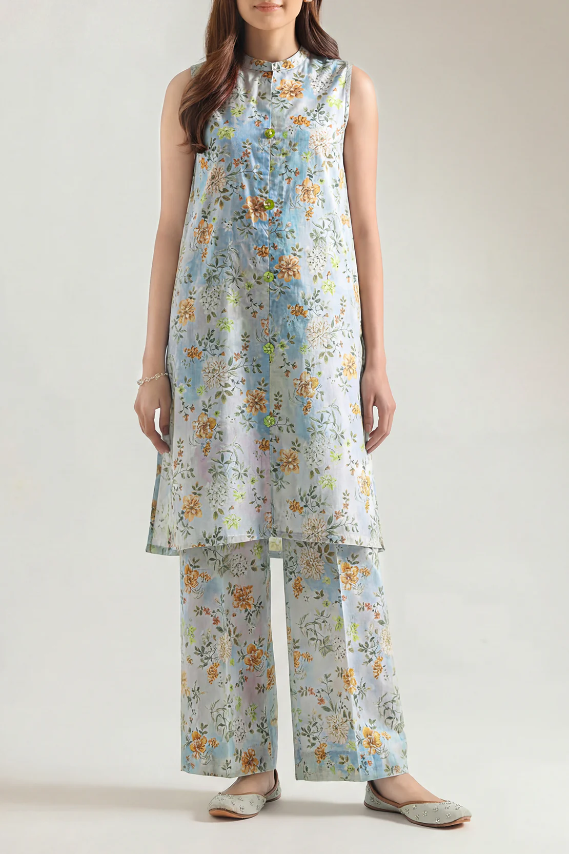 Unstitched Printed Lawn 2 Piece (Shirt/Trouser)