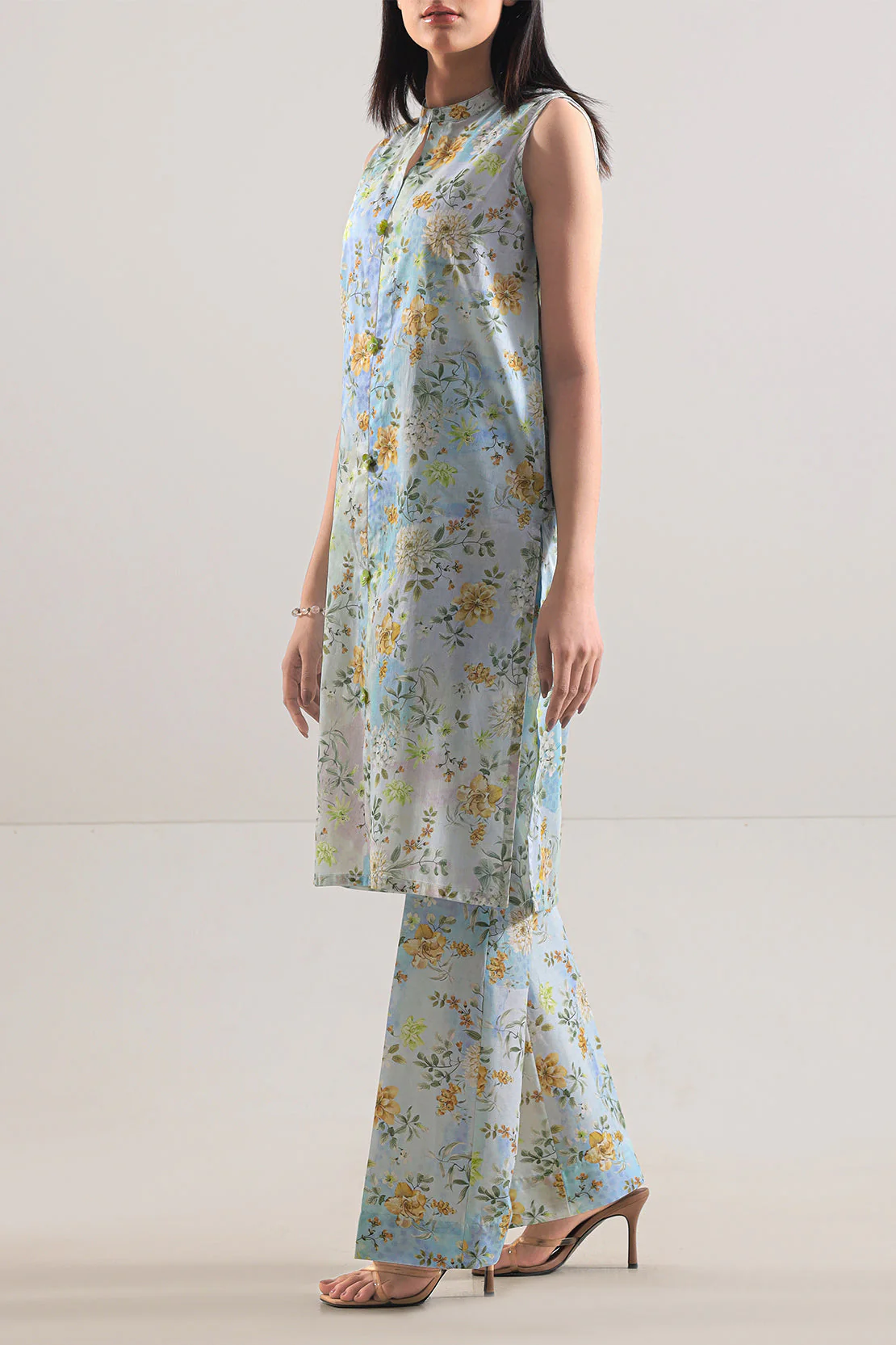 Unstitched Printed Lawn 2 Piece (Shirt/Trouser) - Image 2