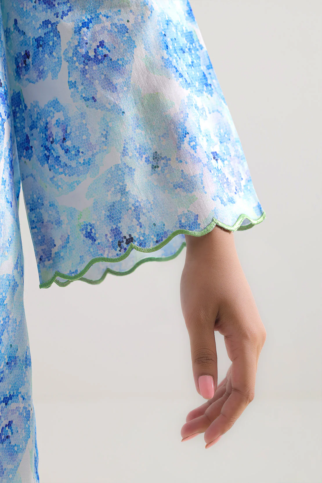 Unstitched Printed Lawn 2 Piece (Shirt/Trouser) - Image 6
