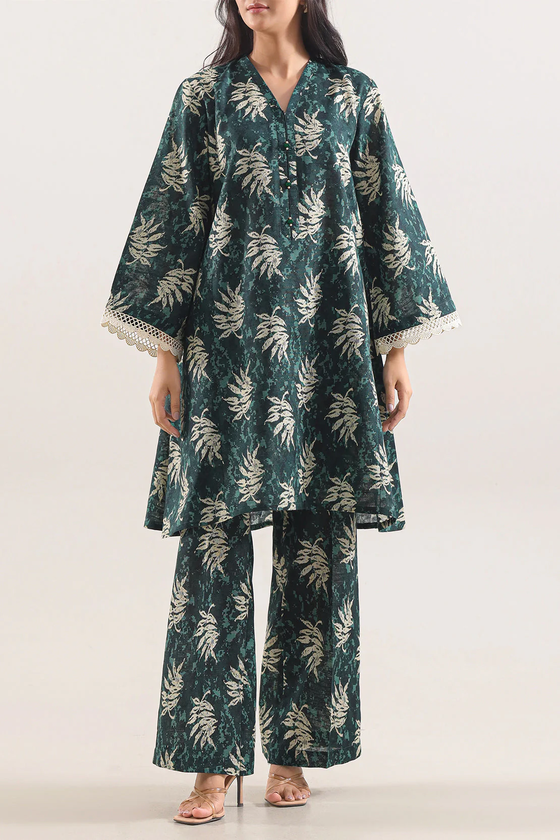 Unstitched Printed Lawn 2 Piece (Shirt/Trouser)