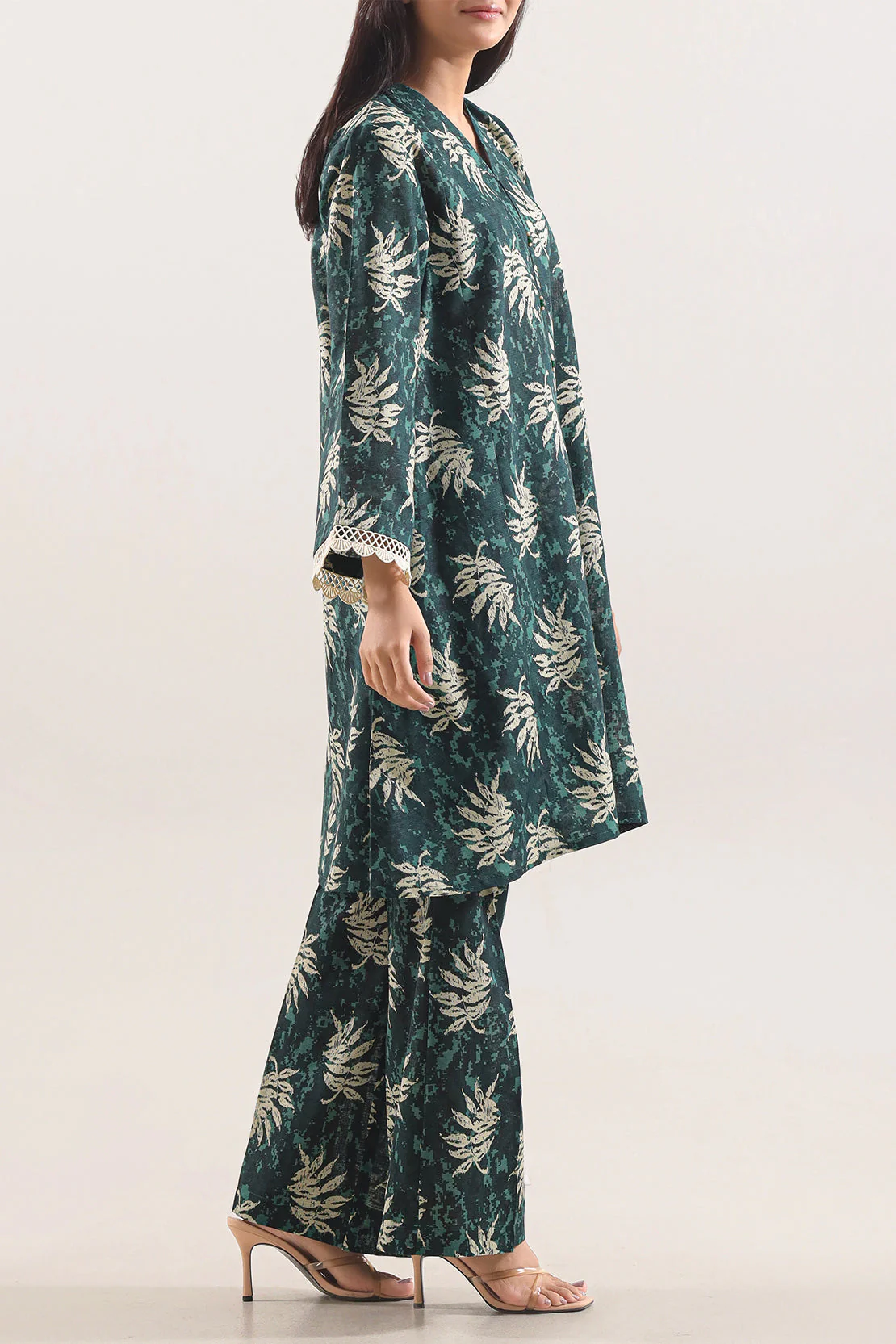 Unstitched Printed Lawn 2 Piece (Shirt/Trouser) - Image 3