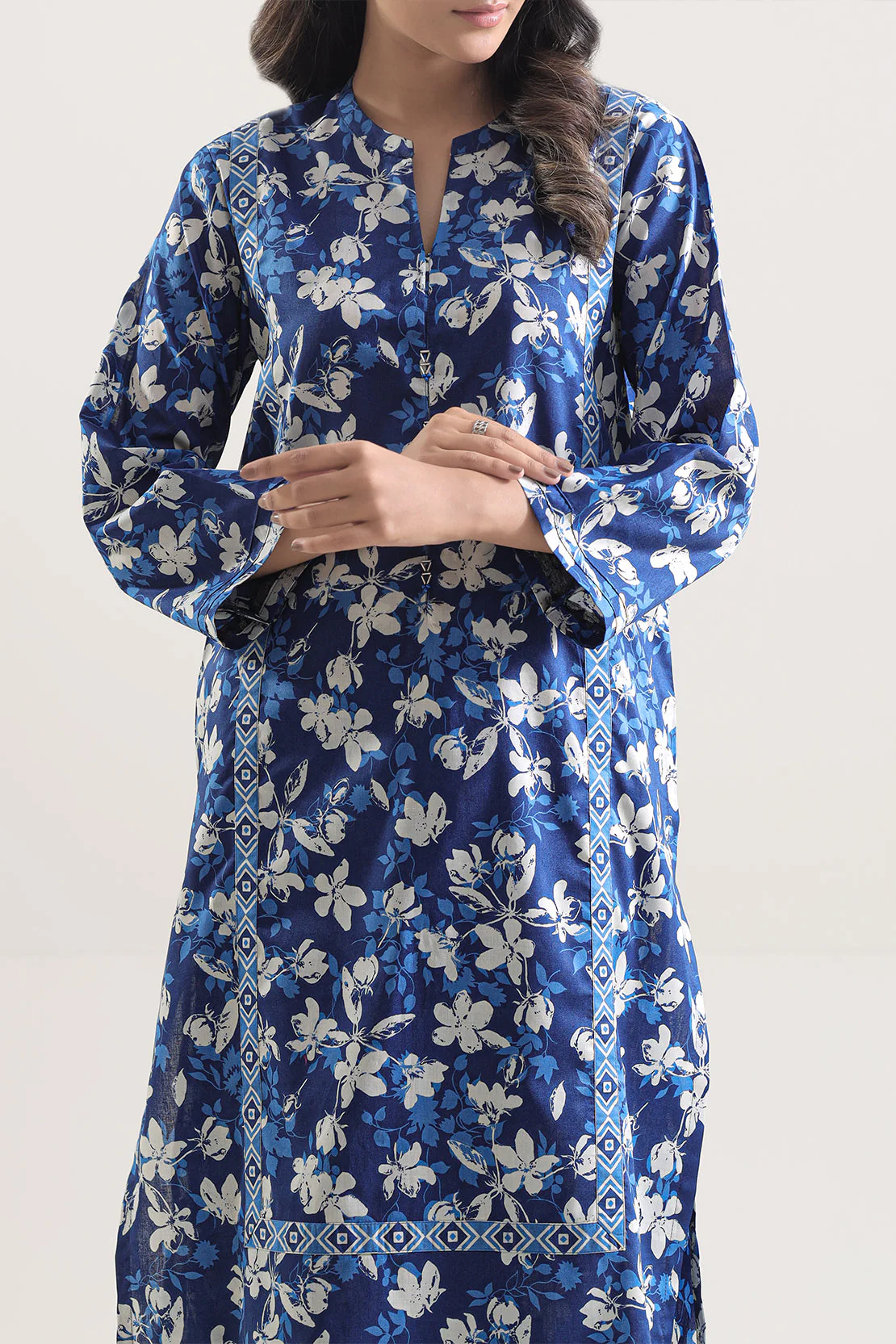 Unstitched Printed Lawn 2 Piece (Shirt/Trouser) - Image 2