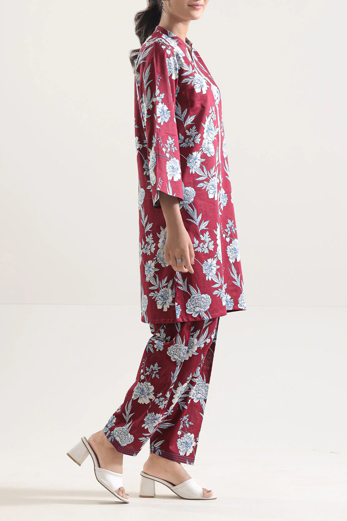 Unstitched Printed Lawn 2 Piece (Shirt/Trouser) - Image 3