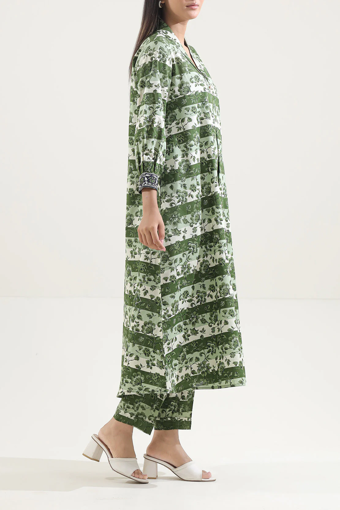 Unstitched Printed Lawn 2 Piece (Shirt/Trouser) - Image 3