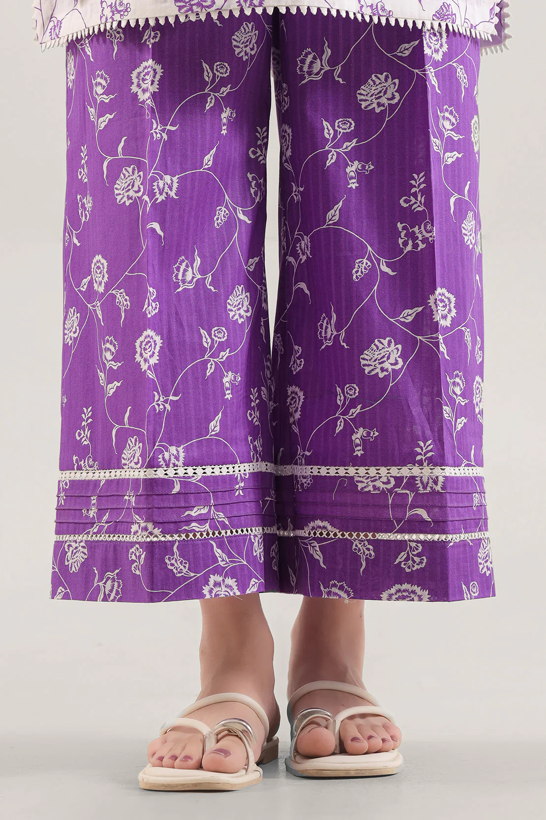 Unstitched Printed Stripe Lawn 2 Piece (Shirt/Trouser) - Image 4